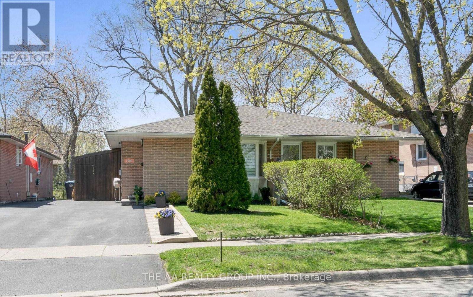 1502 Thetford CT #BSMT, Mississauga (clarkson), ON L5J3N5