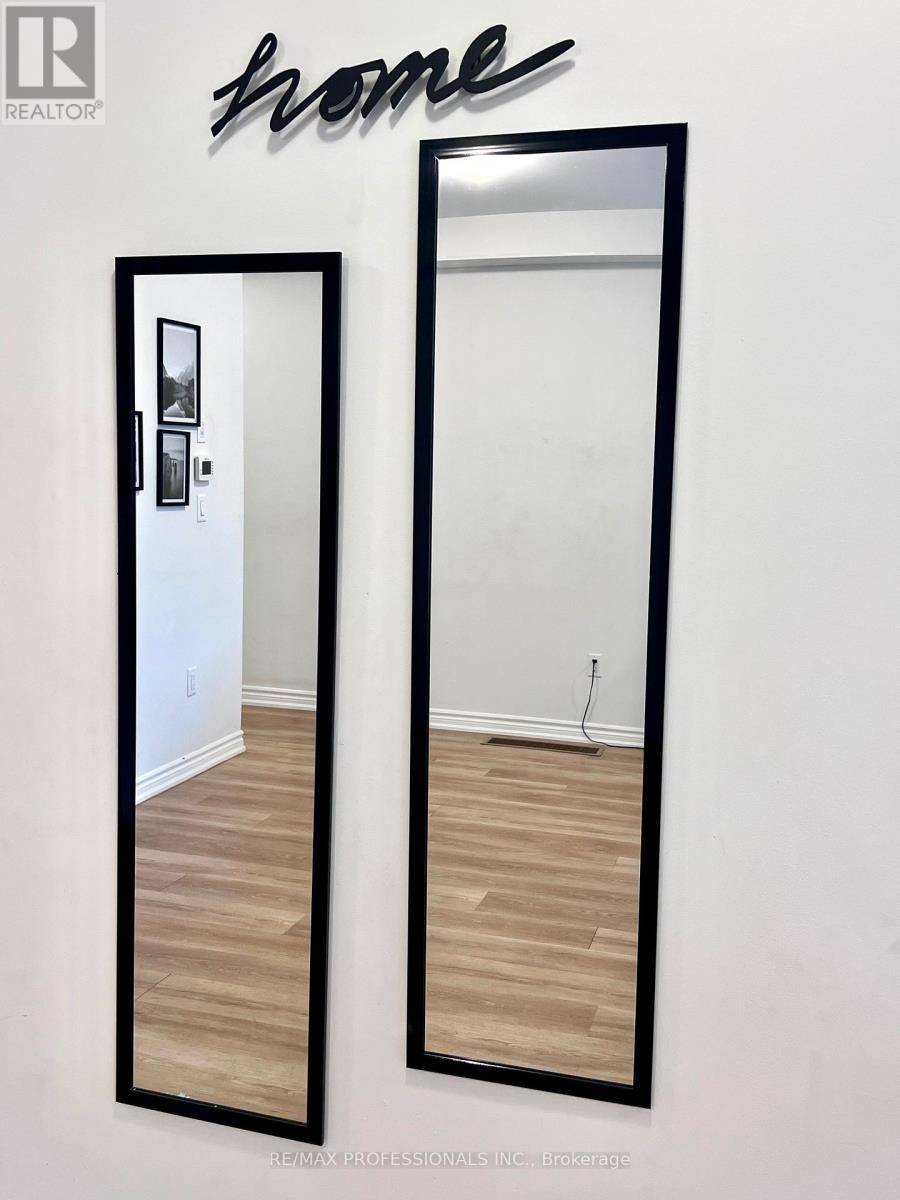 Brampton (downtown Brampton), ON L6X1Y3,99 HAGGERT AVENUE N