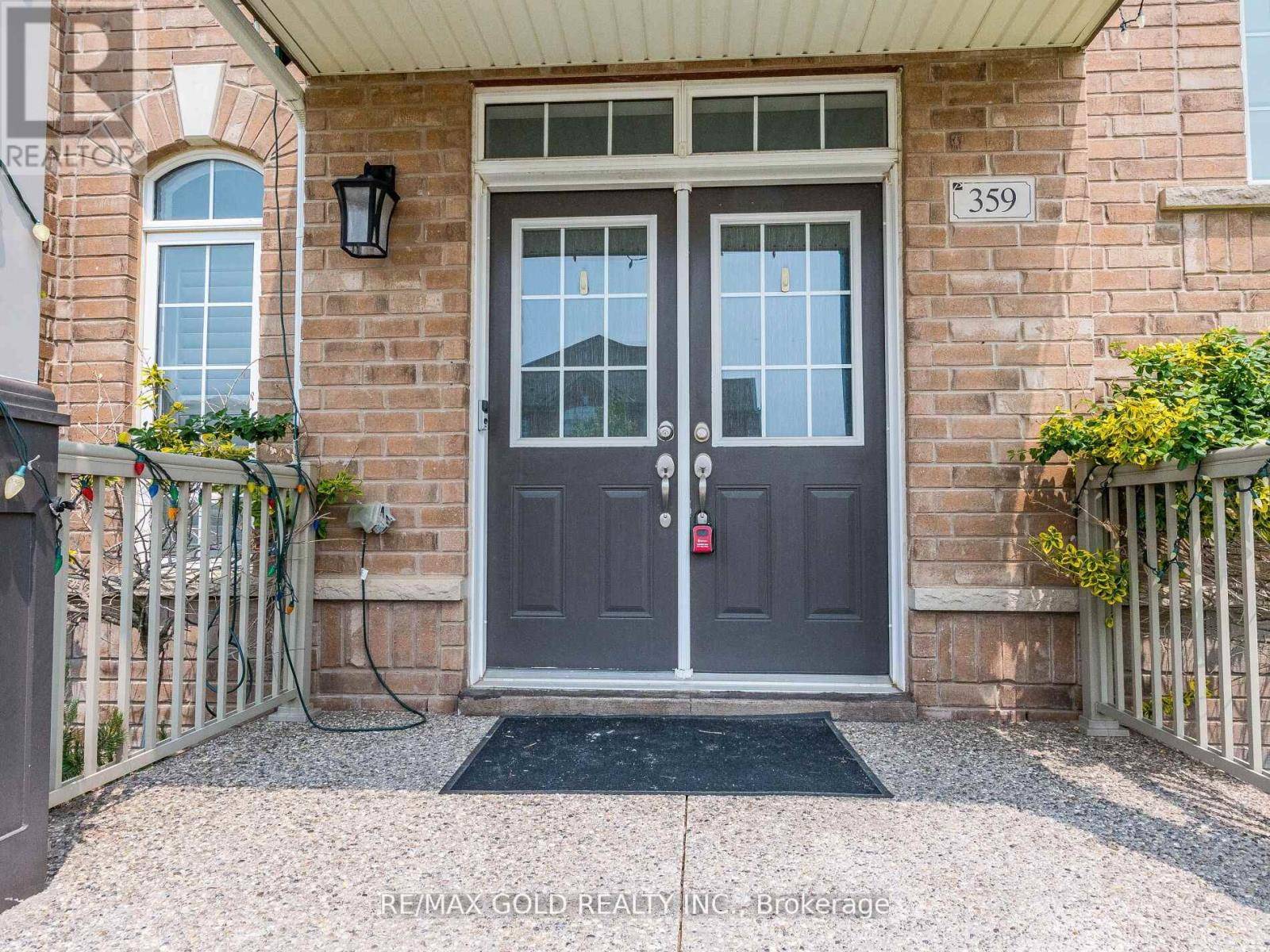 Brampton (northwest Brampton), ON L7A4C9,359 ROBERT PARKINSON DRIVE