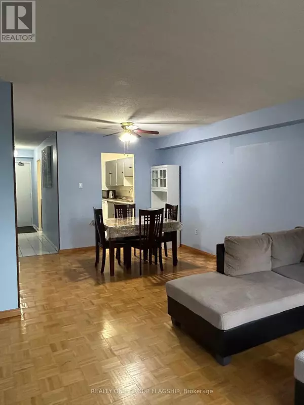 Toronto (black Creek), ON M3N2Y5,10 Tobermory DR #1205