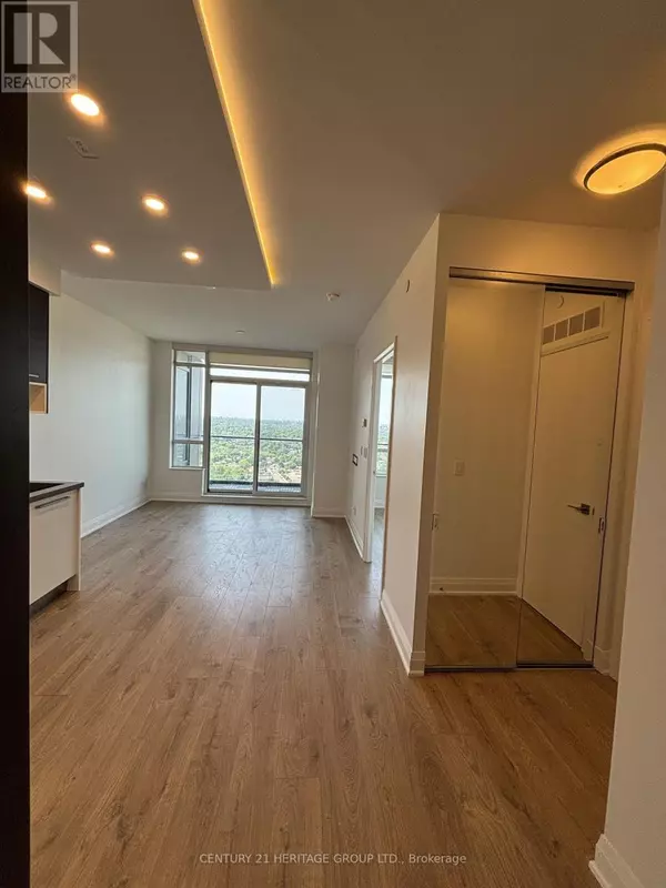 Toronto (mimico), ON M8V0E5,36 Park Lawn RD #3907