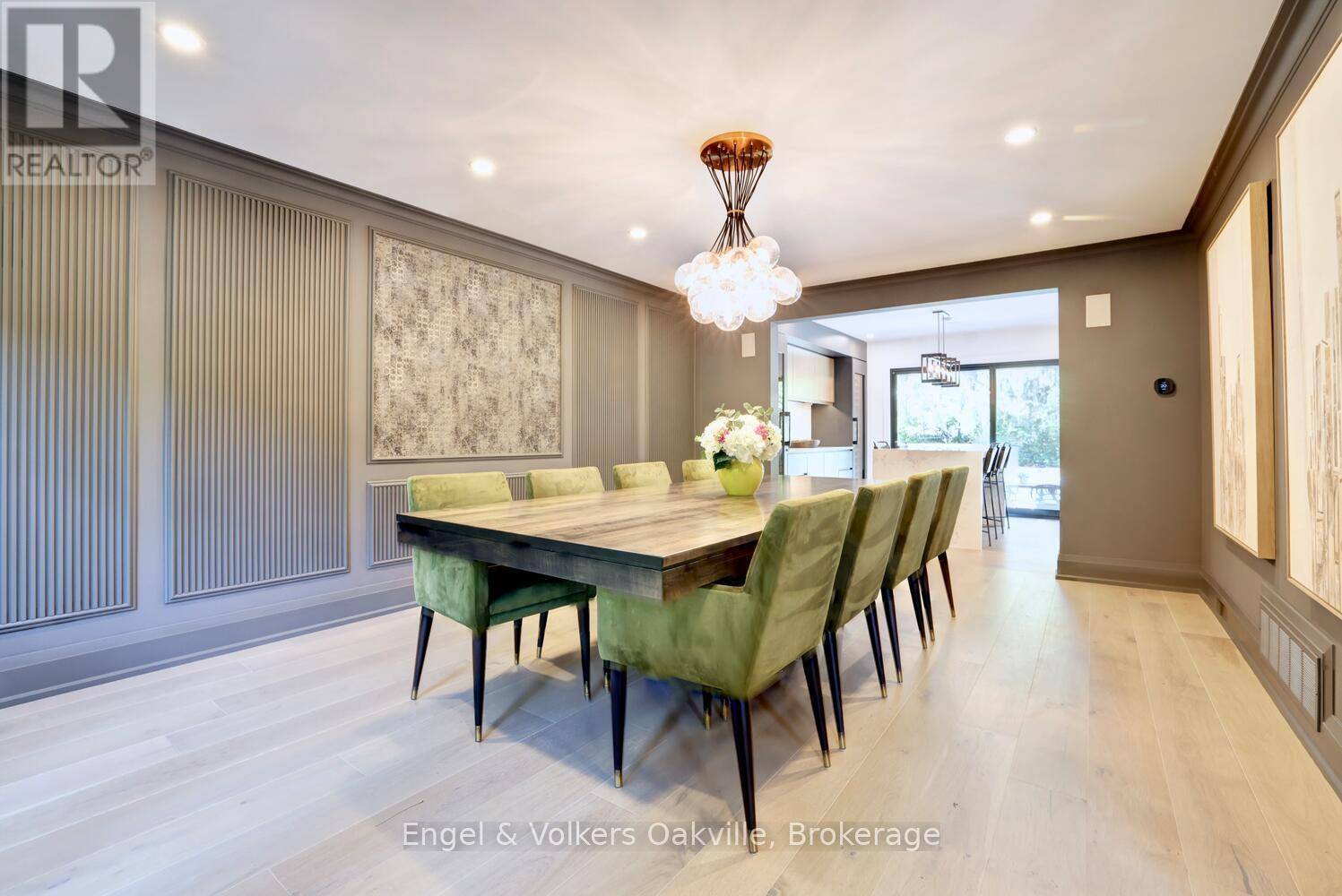 Oakville (sw Southwest), ON L6L5G2,169 WILDER DRIVE