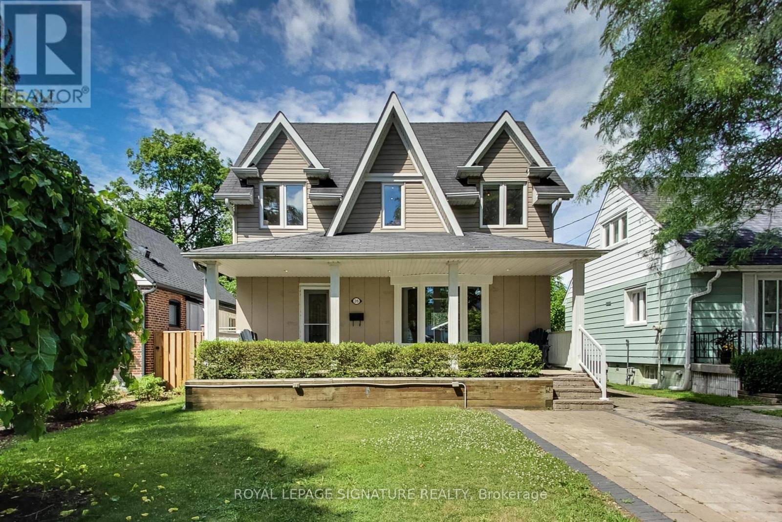 26 FULHAM DRIVE, Toronto (alderwood), ON M8W4T2