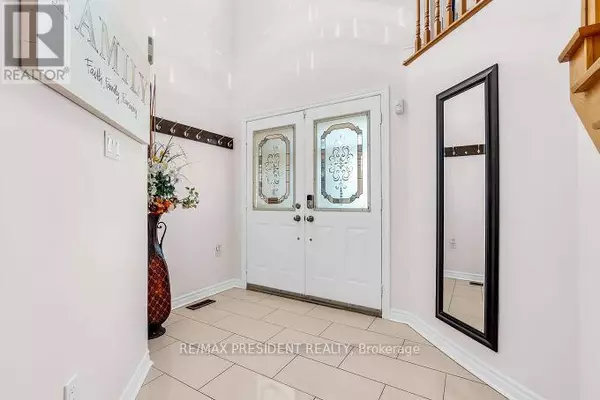 Mississauga (east Credit), ON L5V1T7,1466 WILLOWVALE GARDENS