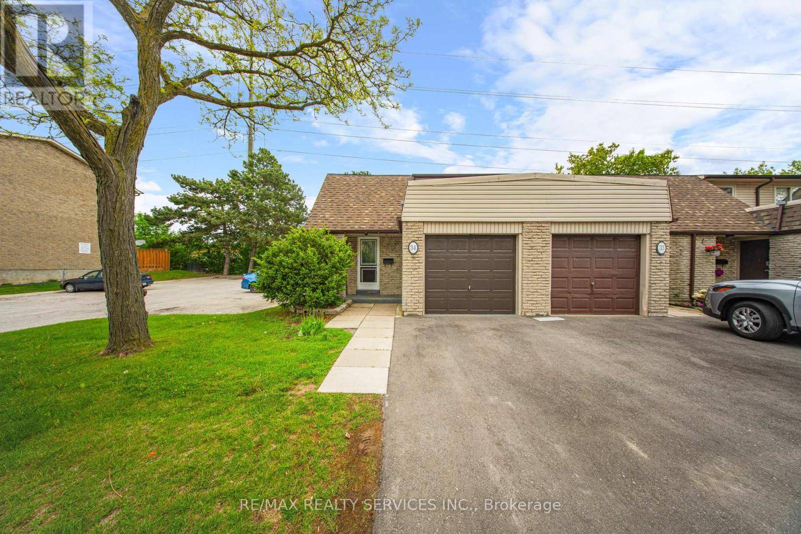 2340 Bromsgrove RD #34, Mississauga (clarkson), ON L5J4A2