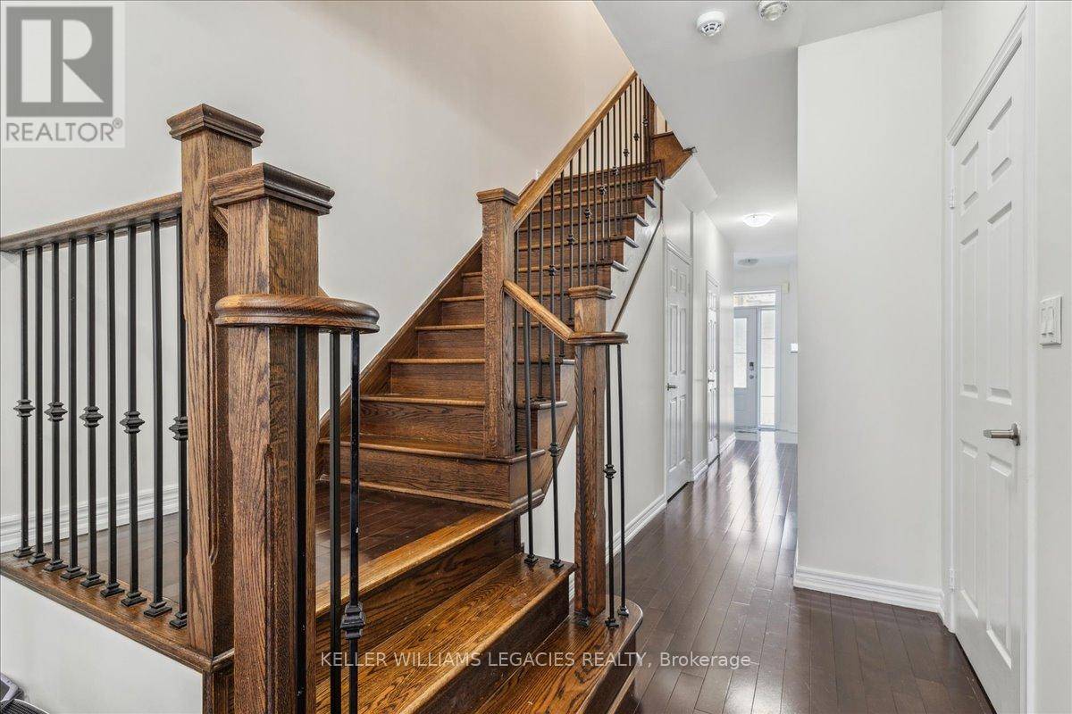 Caledon, ON L7C4E7,69 DORIS PAWLEY CRESCENT
