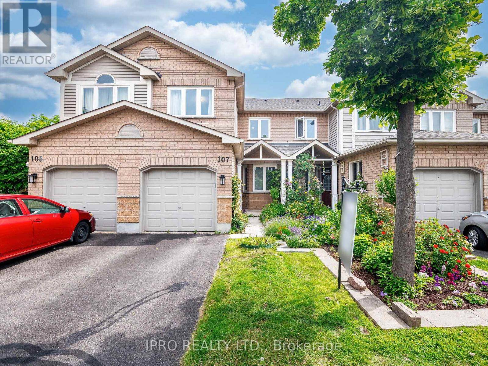 833 Scollard CT #107, Mississauga (east Credit), ON L5V2B4