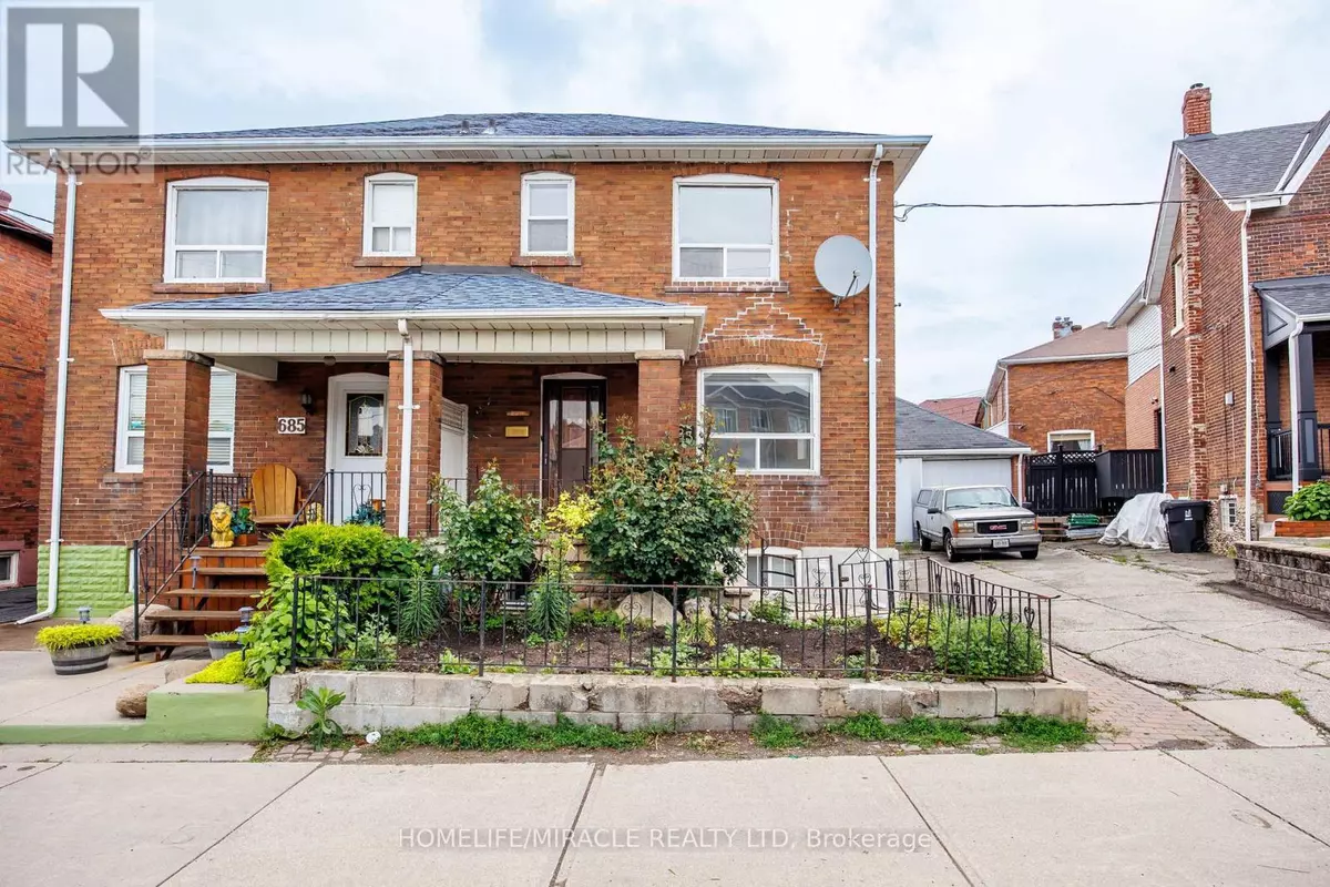 Toronto (weston-pellam Park), ON M6N3B6,683 OLD WESTON ROAD