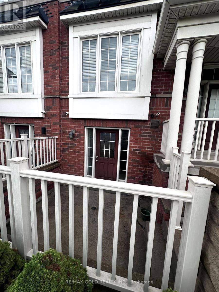 Brampton (brampton East), ON L6P3K4,2 BELLCHASE TRAIL
