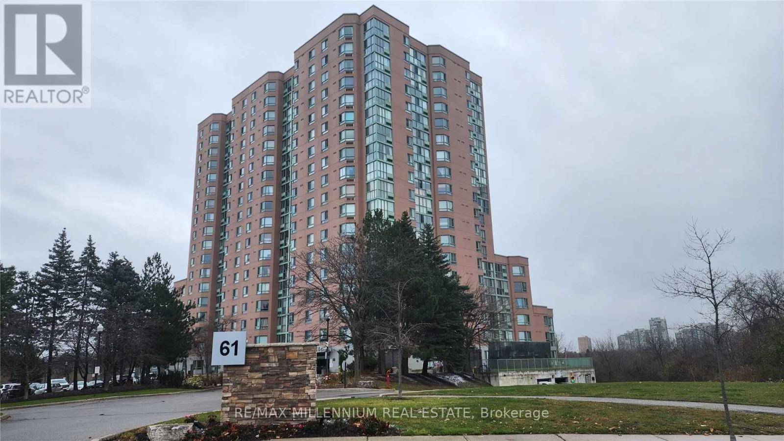 61 Markbrook LN #811, Toronto (mount Olive-silverstone-jamestown), ON M9V5E7