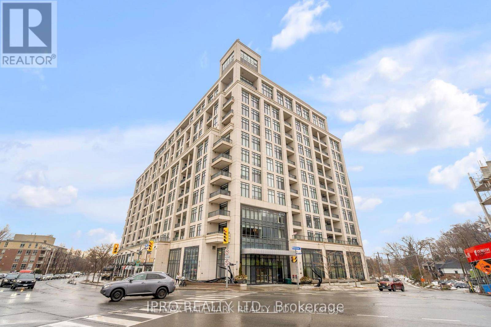 Toronto (high Park-swansea), ON M6S4J8,1 Old Mill DR East #309