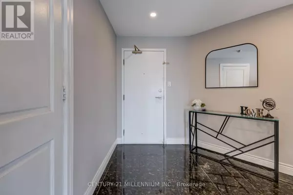 Toronto (mount Olive-silverstone-jamestown), ON M9V5G9,5 Rowntree RD #1617