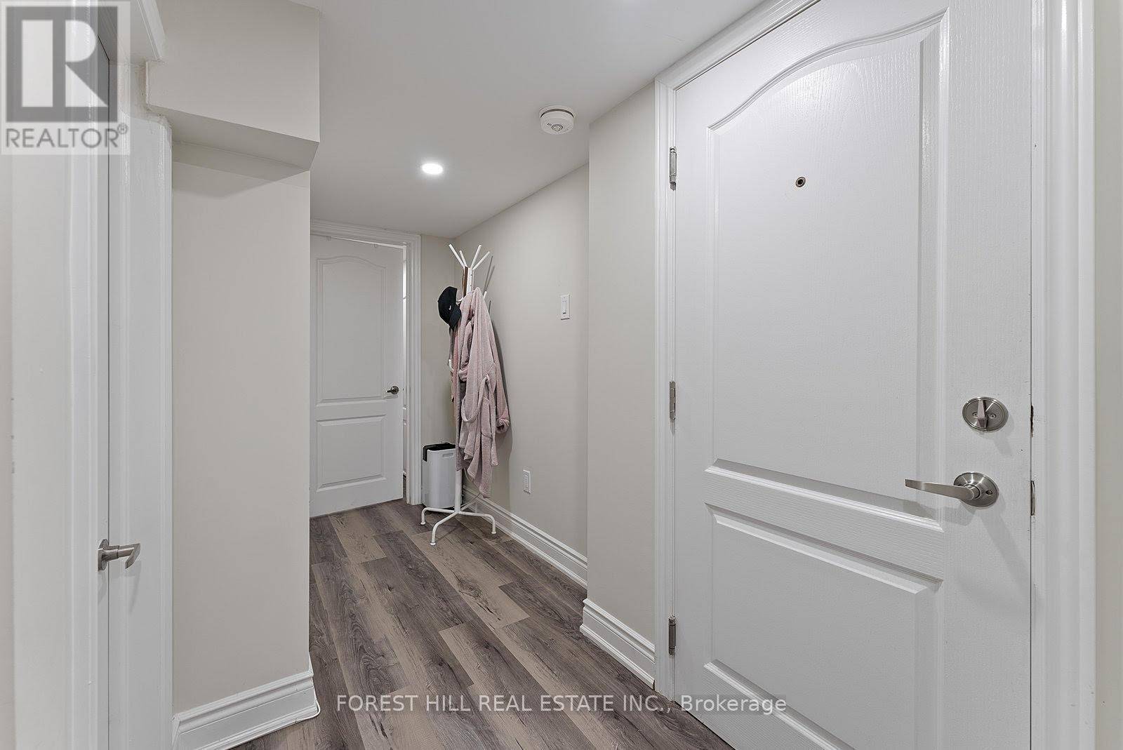 Brampton (bram West), ON L6Y6K2,24 Fordham RD ##Bsmt