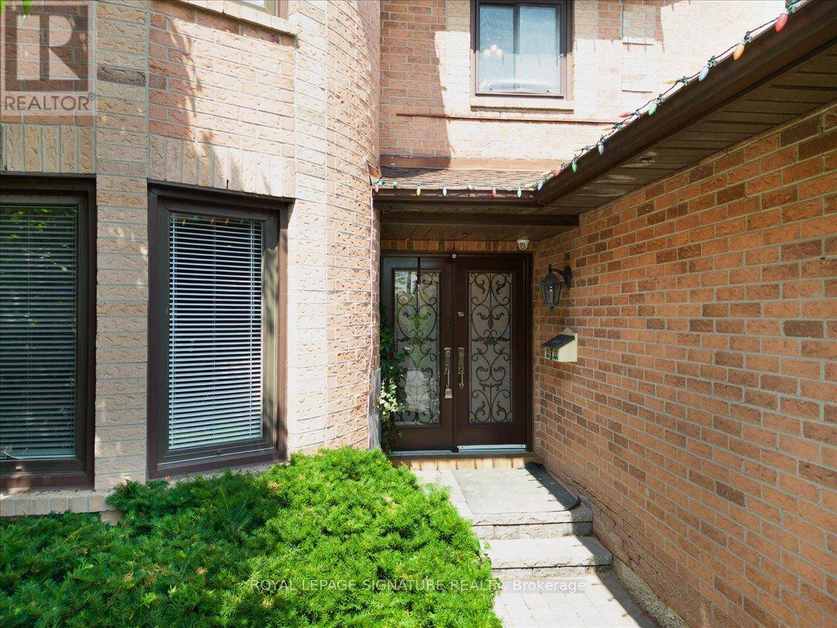 Mississauga (east Credit), ON L5N4M5,6019 TILLSDOWN DRIVE