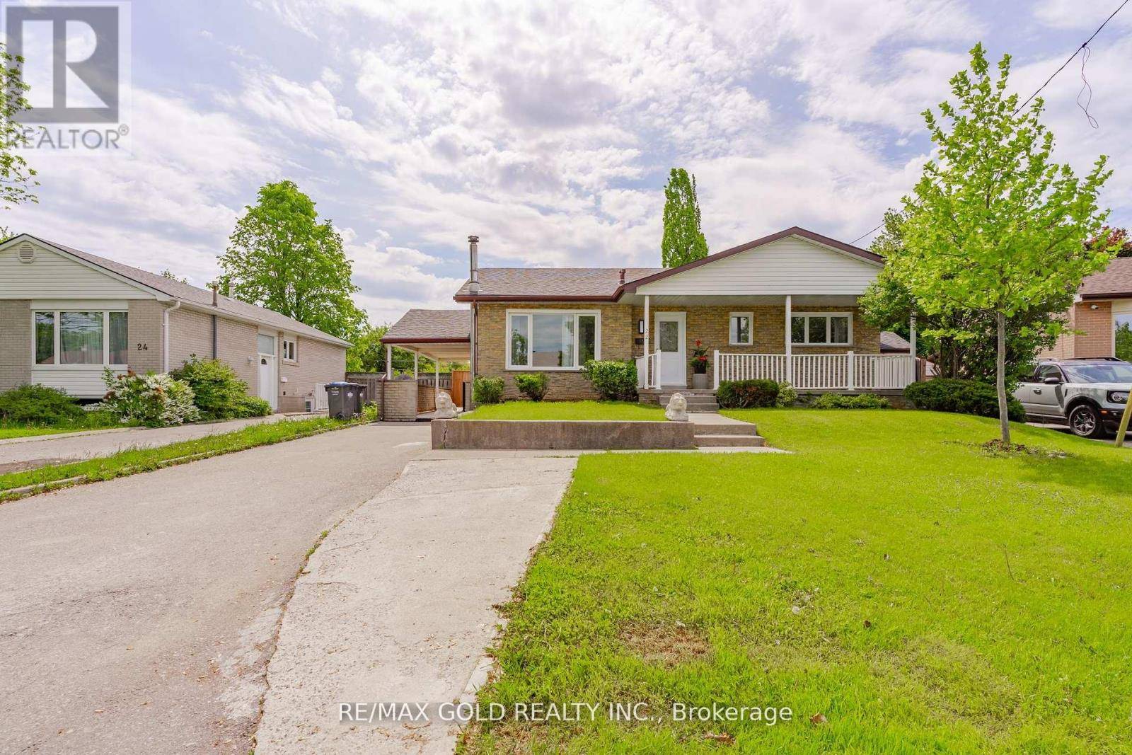 Brampton (bram East), ON L6W2Z1,22 CARLYLE CRESCENT