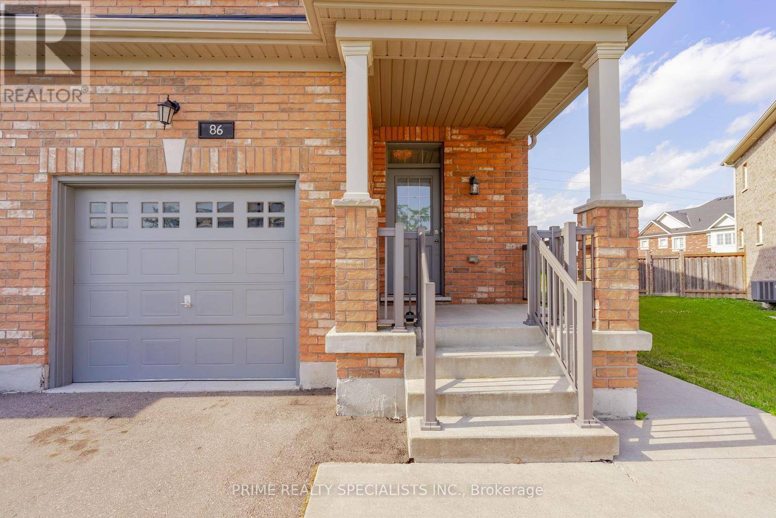 Brampton (bram East), ON L6P4G1,86 BERNADINO STREET