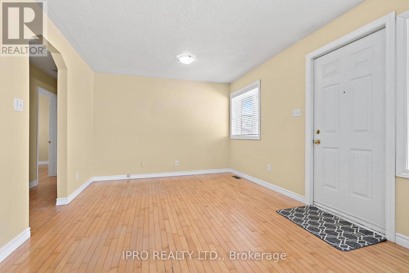 Halton Hills (georgetown), ON L7G1P6,7 REXWAY DRIVE