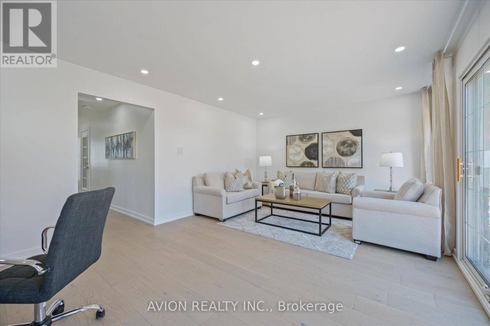 Oakville (fa Falgarwood), ON L6H2V4,1397 HIGHGATE COURT