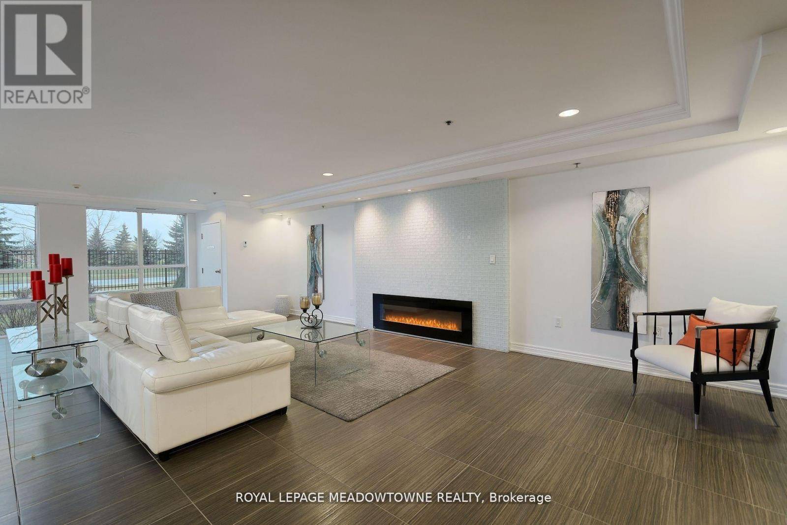 Milton (cl Clarke), ON L9T2N4,1421 Costigan RD #306