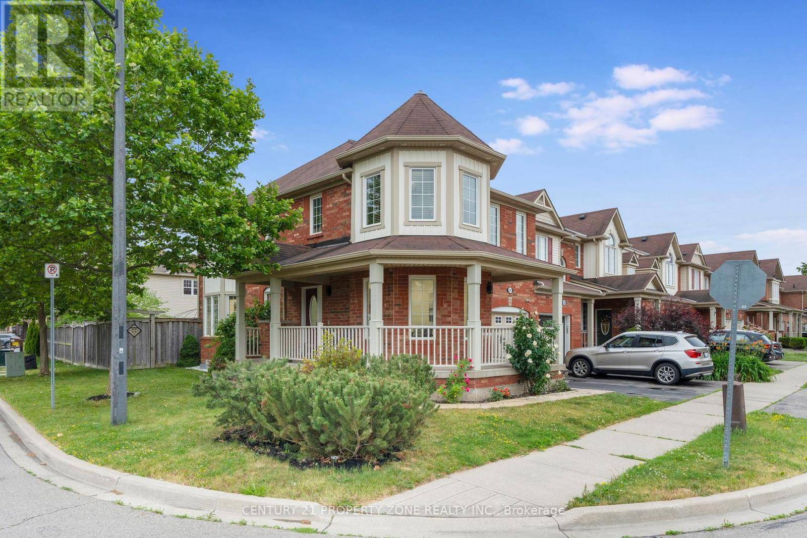 Milton (wi Willmott), ON L9T8B8,290 WOODLEY CRESCENT