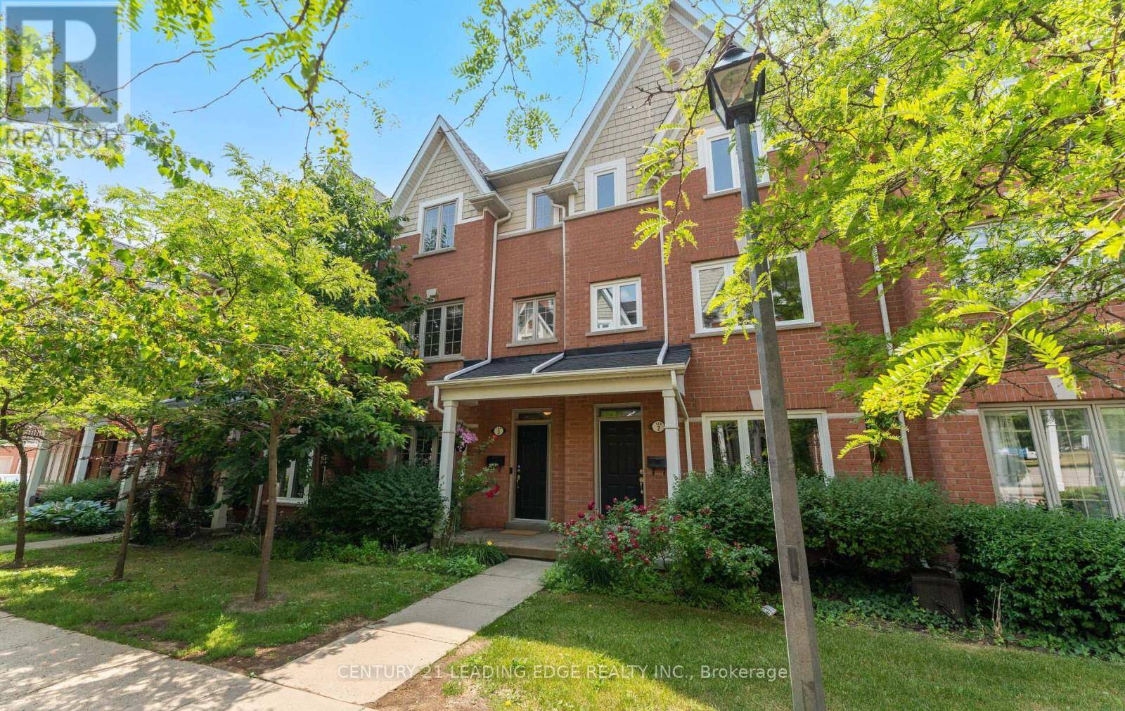 129 Tenth ST #3, Toronto (new Toronto), ON M8V4C7