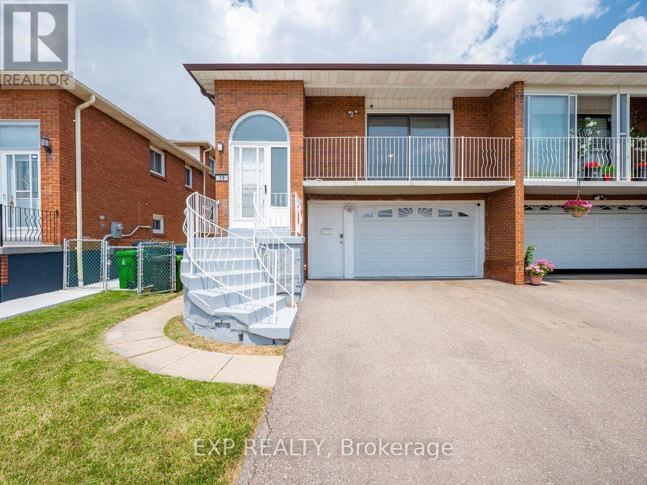 30 SHARPECROFT BOULEVARD, Toronto (york University Heights), ON M3J3G1
