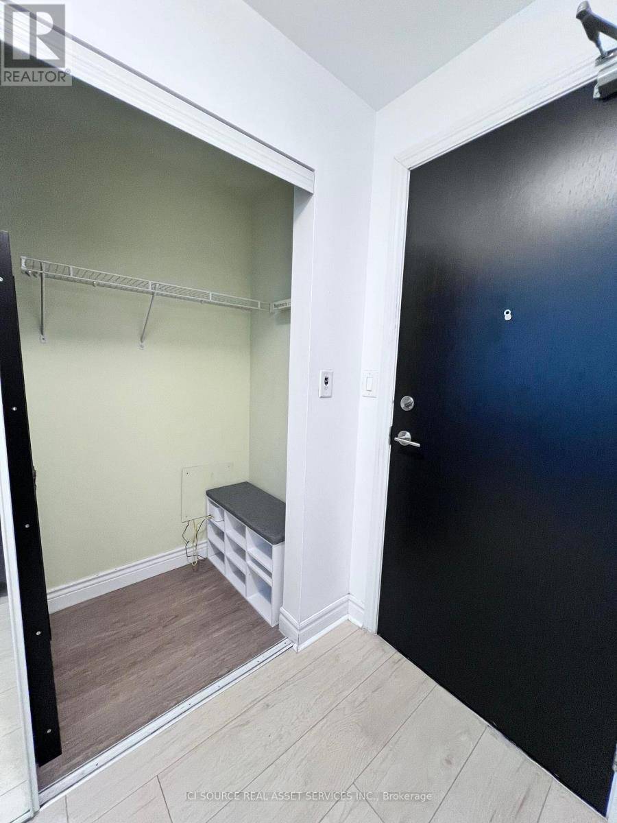 Mississauga (fairview), ON L5B0B9,3504 Hurontario ST #2508