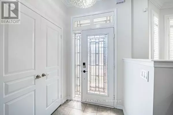 Brampton (credit Valley), ON L6Y0Y7,68 FALLMEADOW CIRCLE