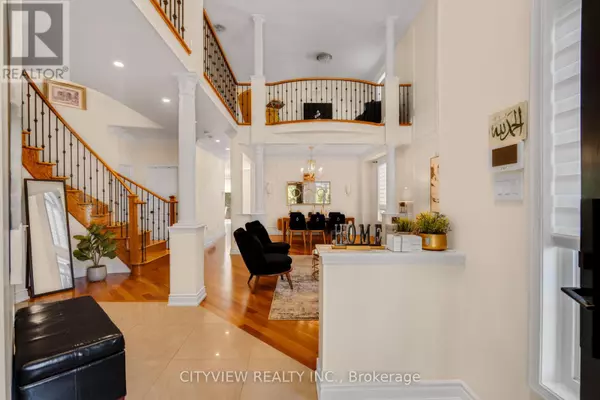 Mississauga (churchill Meadows), ON L5M8A8,3831 CANDLELIGHT DRIVE