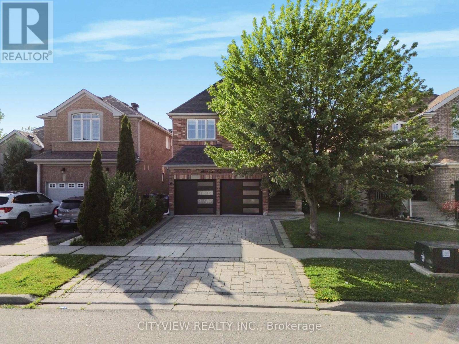 Mississauga (churchill Meadows), ON L5M8A8,3831 CANDLELIGHT DRIVE