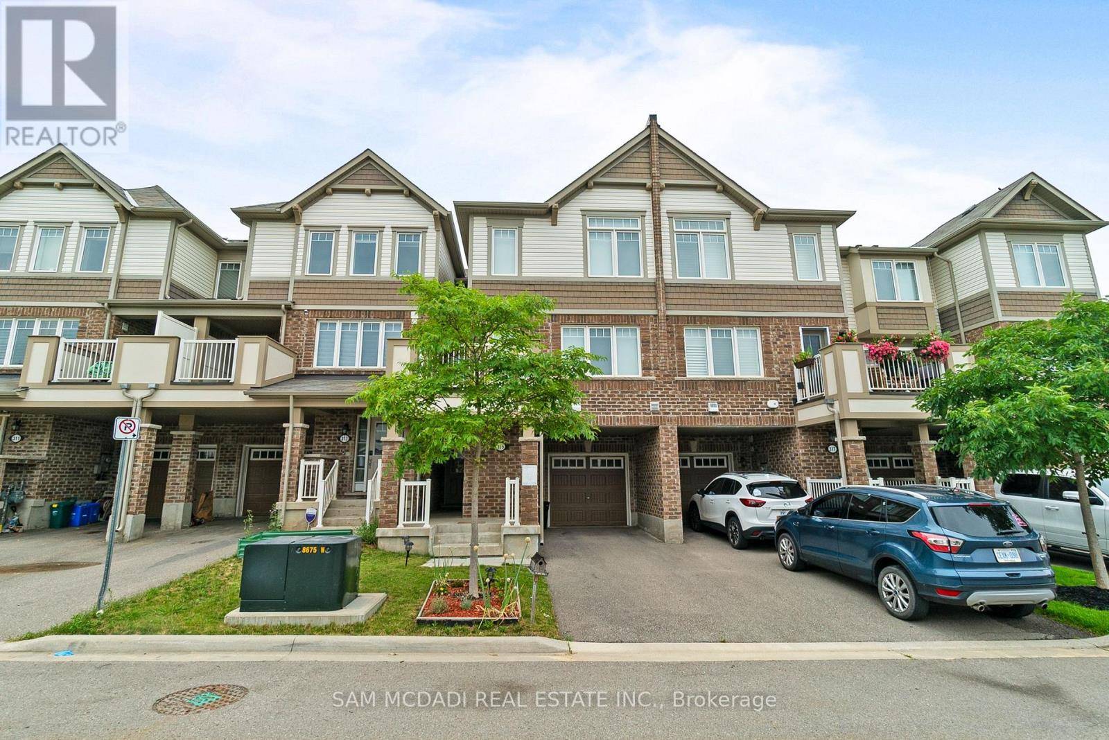 Milton (fo Ford), ON L9E1C3,315 MURLOCK HEIGHTS