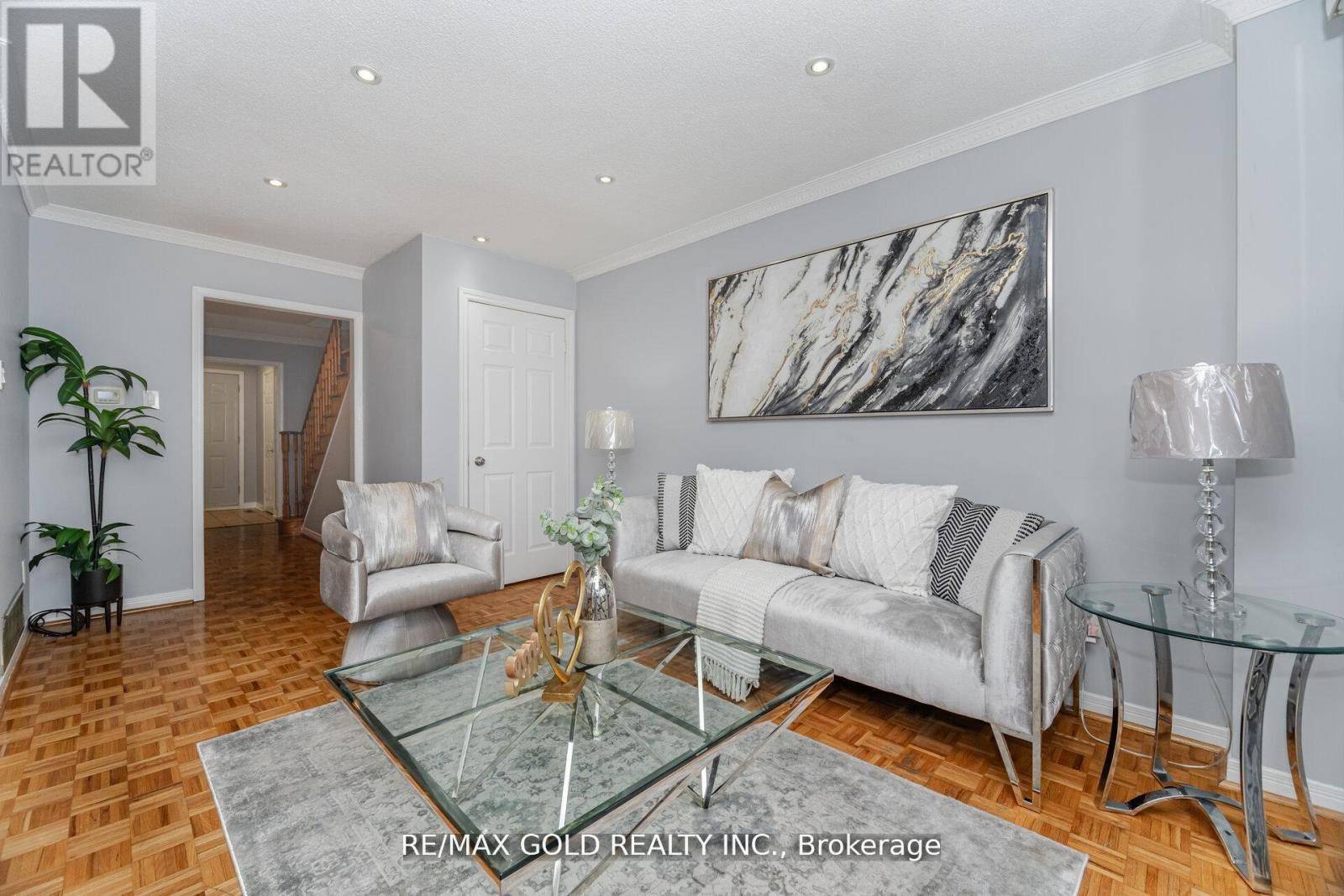 Brampton (fletcher's Creek South), ON L6W4E5,58 KESTEVEN CRESCENT