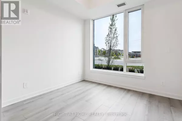Milton (fo Ford), ON L9E1B3,1440 Clarriage CT #110