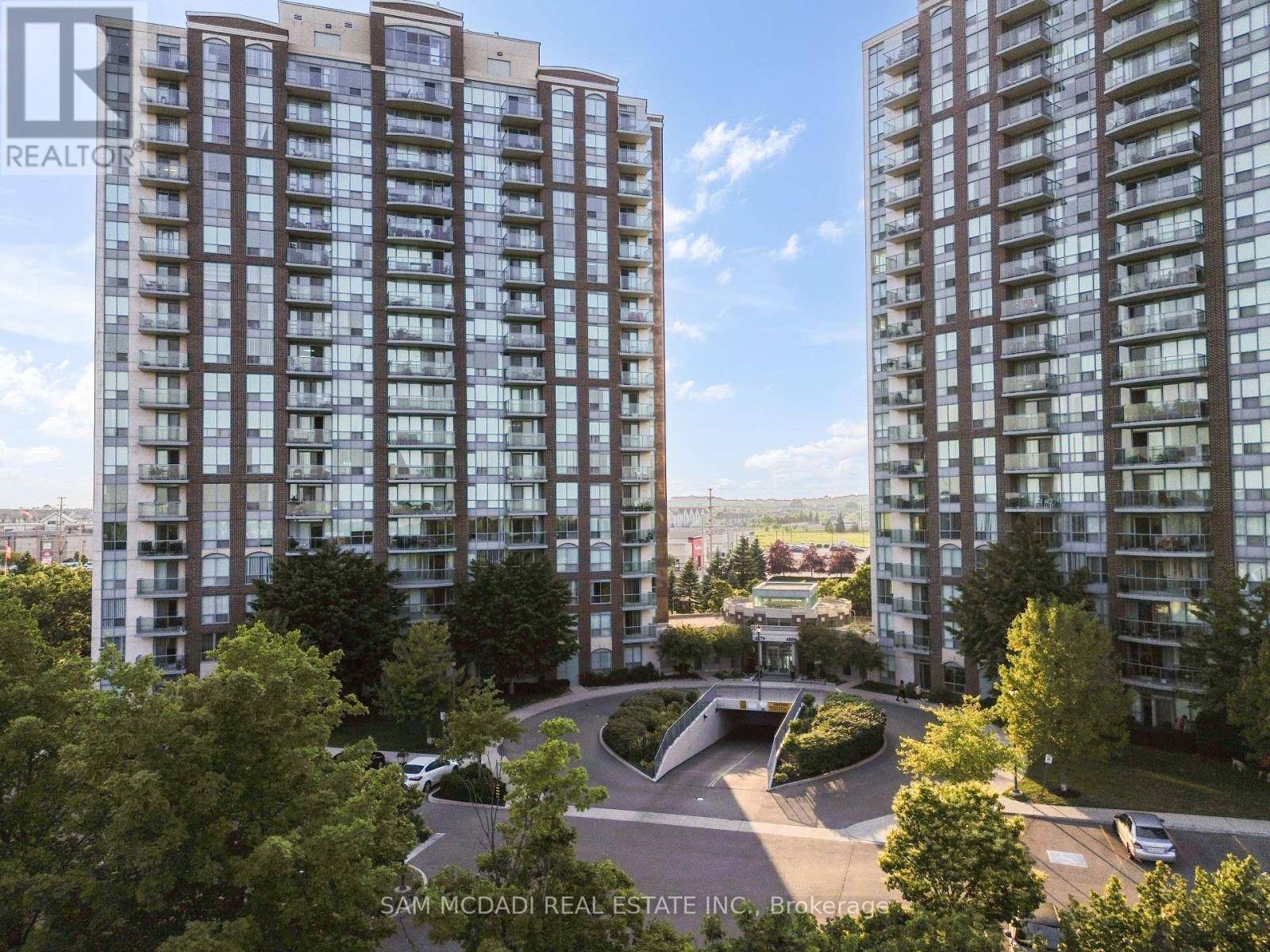 4879 Kimbermount AVE #1608, Mississauga (central Erin Mills), ON L5M7R8