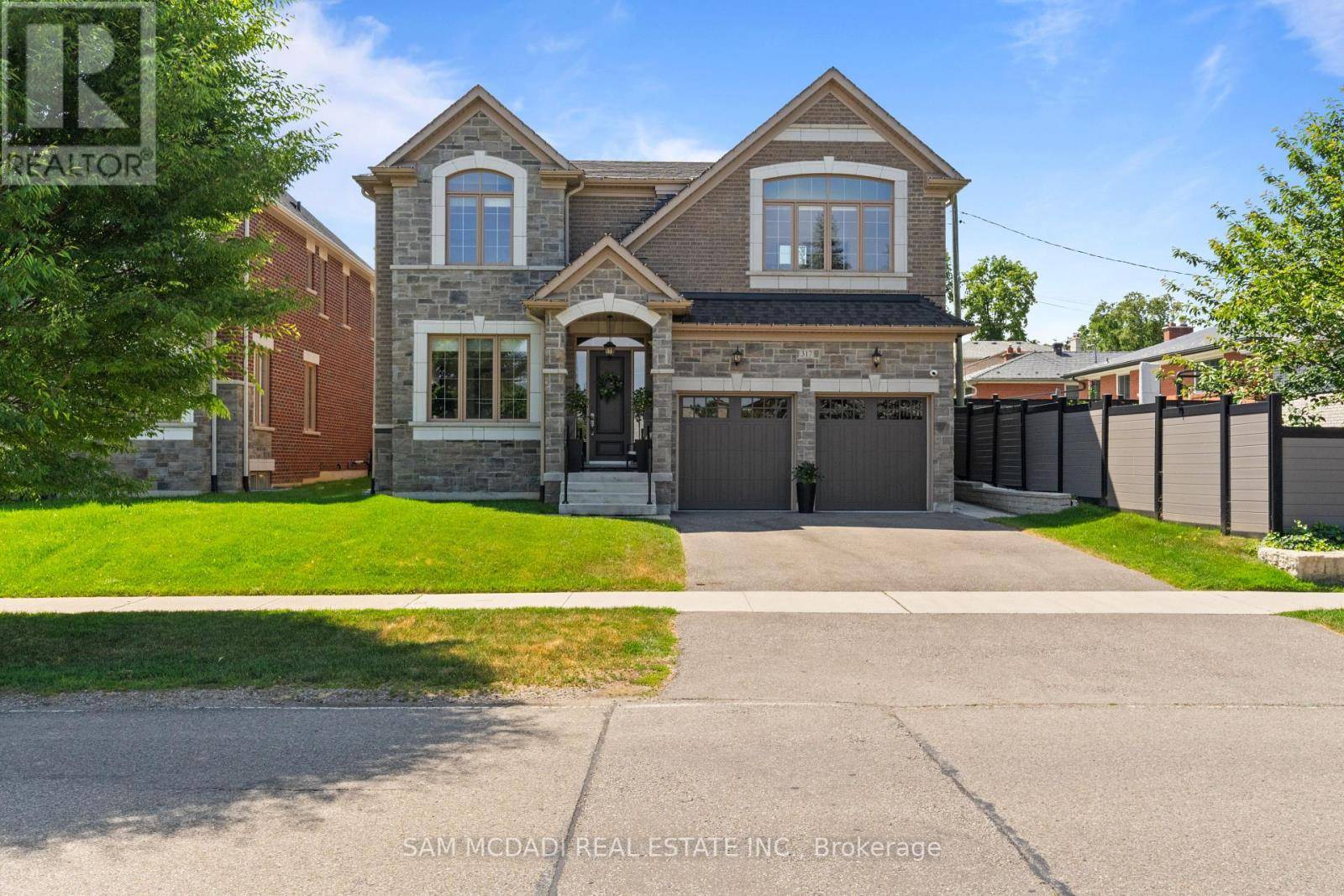 317 LA ROSE AVENUE, Toronto (willowridge-martingrove-richview), ON M9P1B8