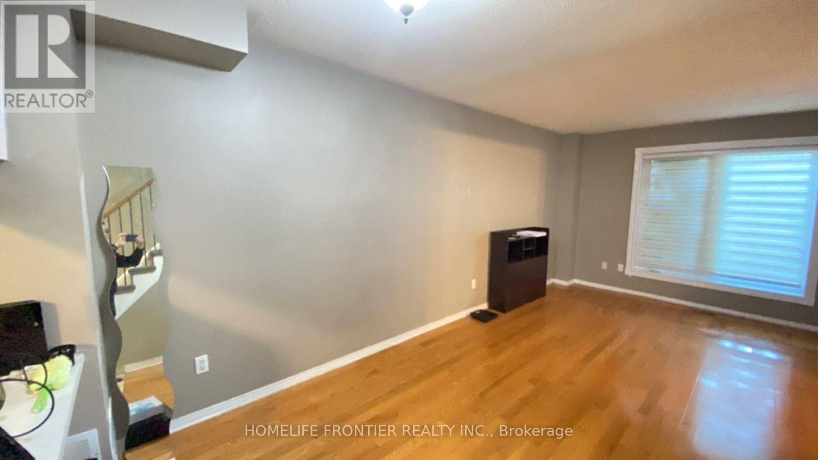 Mississauga (central Erin Mills), ON L5M5X1,5865 Dalebrook CRES #2B