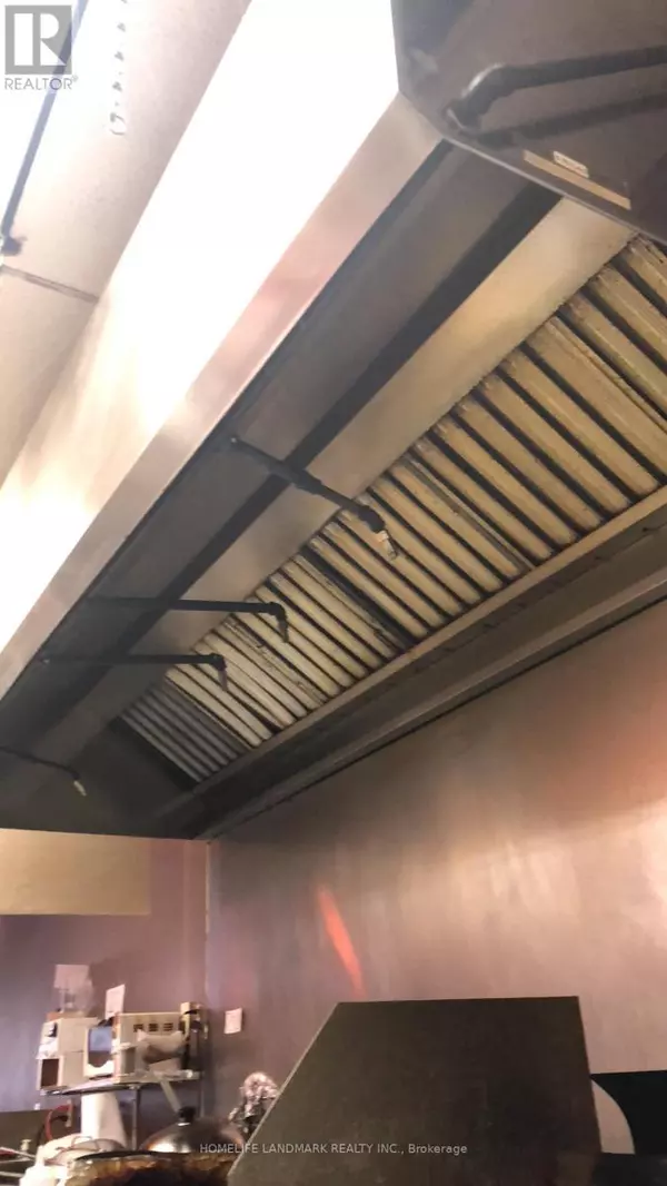 Mississauga (lorne Park), ON L5H3A1,1107 Lorne Park RD #15