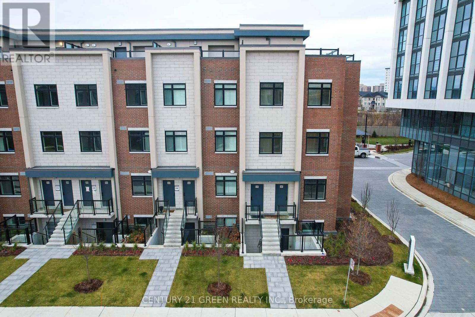 1075 Douglas McCurdy Common #247, Mississauga (lakeview), ON L5G0C6