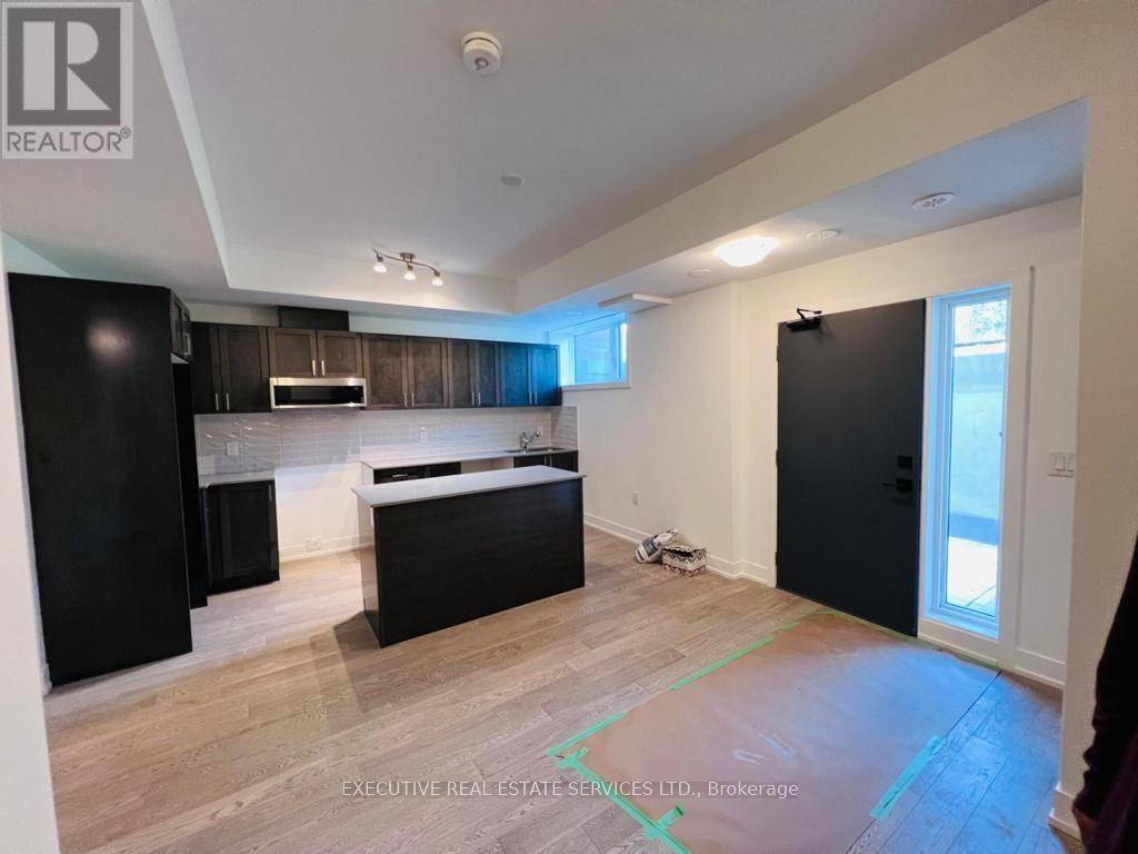 Mississauga (lakeview), ON L5G0C6,1095 Douglas Mccurdy Comm DR #59