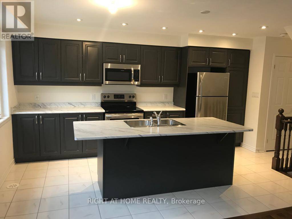 Milton (wi Willmott), ON L9T9L4,1000 Asleton BLVD #Unit 98