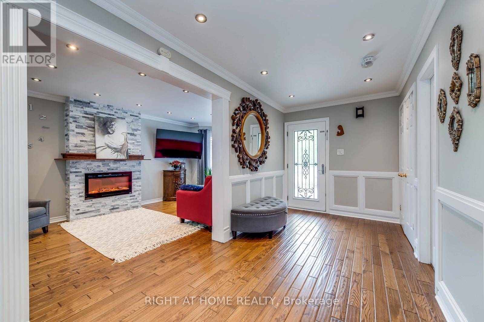 Mississauga (fairview), ON L5B4C9,3349 GRAND PARK DRIVE