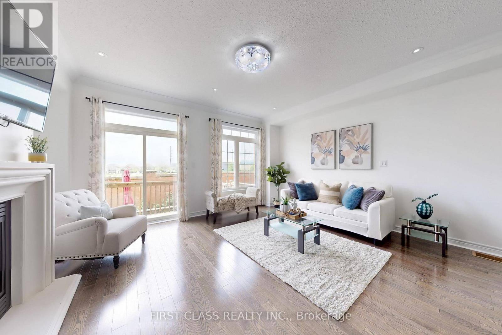 Brampton (bram West), ON L6Y0V1,128 SKY HARBOUR DRIVE