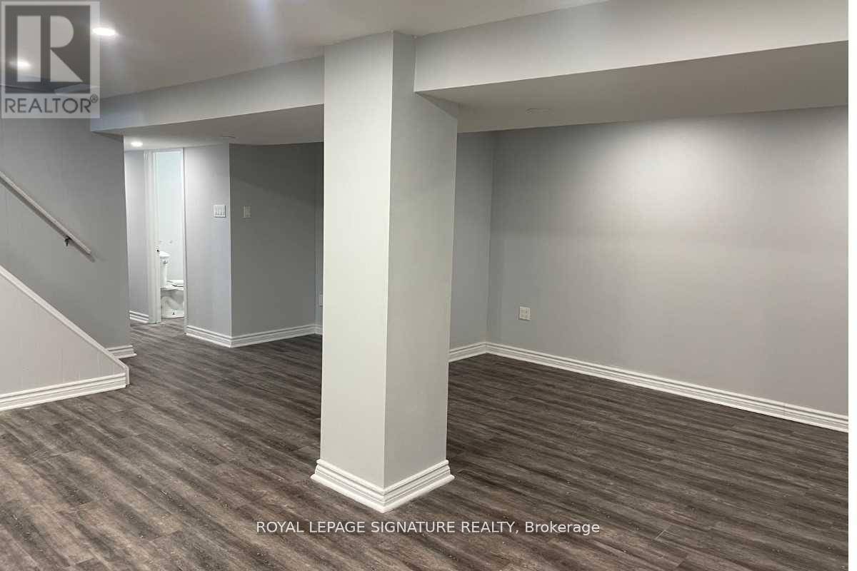 Mississauga (clarkson), ON L5J2G4,2438 PADSTOW CRESCENT