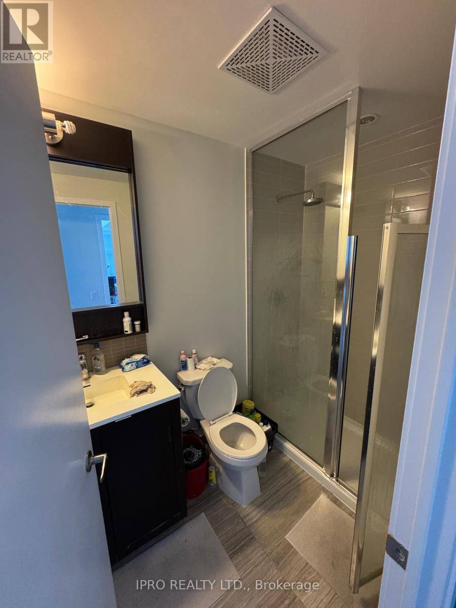 Mississauga (central Erin Mills), ON L5M0Y3,2560 Eglinton AVE West #911
