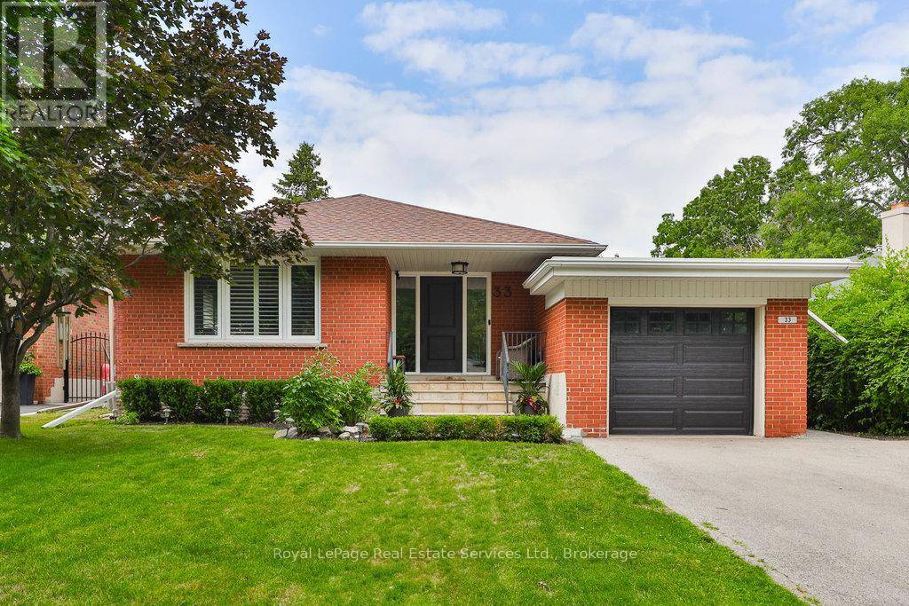 33 FORSTER PARK DRIVE, Oakville (co Central), ON L6K1Y5