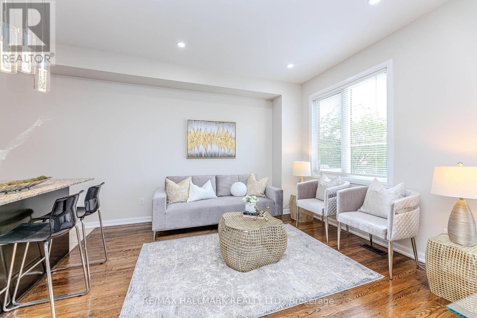 Milton (de Dempsey), ON L9T8M7,165 Hampshire WAY #146