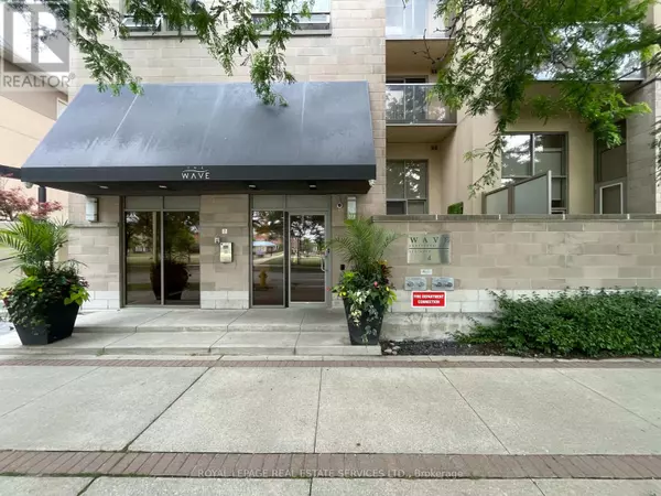 4 Elsinore PATH #1105, Toronto (new Toronto), ON M8V4G7