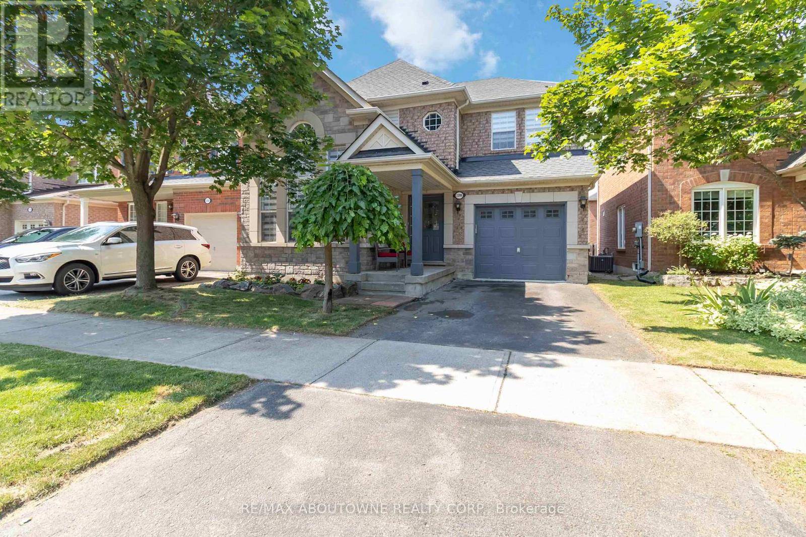 2286 DUNFOREST CRESCENT, Oakville (wt West Oak Trails), ON L6M4X3