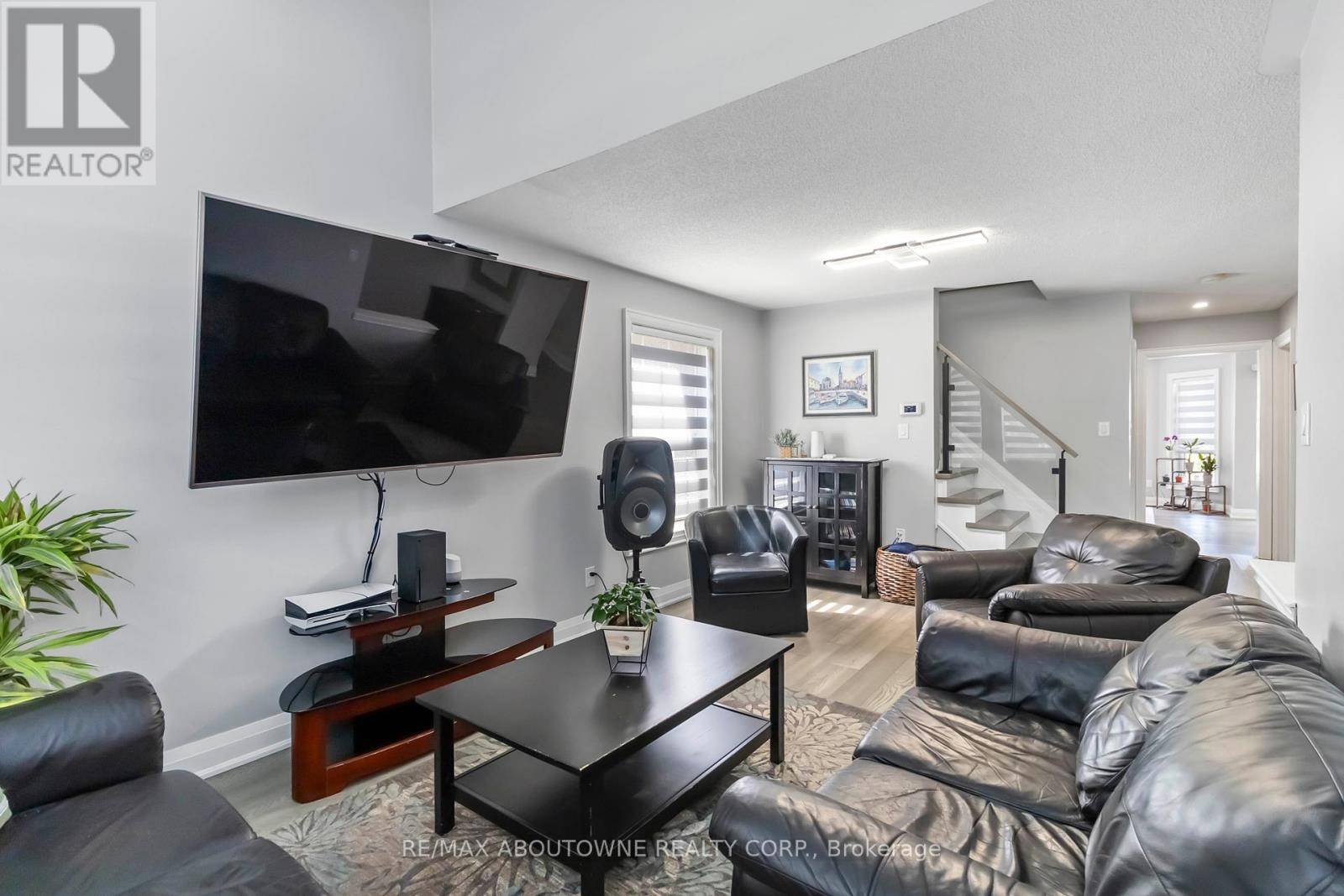 Oakville (wt West Oak Trails), ON L6M4X3,2286 DUNFOREST CRESCENT