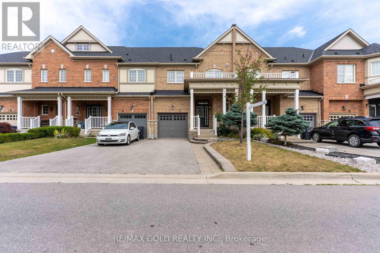 Caledon (caledon East), ON L7C3X1,7 MCCARDY COURT